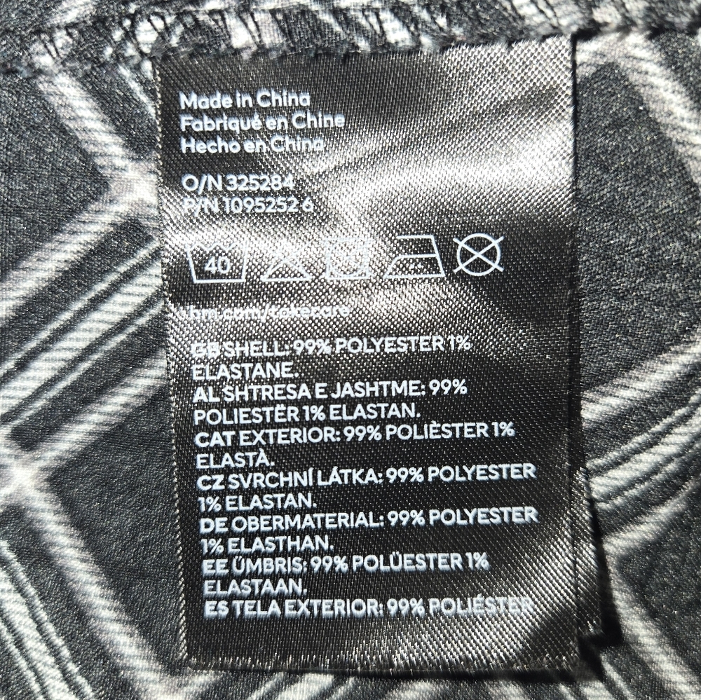 H&M Divided Black & White Plaid Puff Sleeve Mini Dress Milkmaid Smocked Size XL - Picture 10 of 12